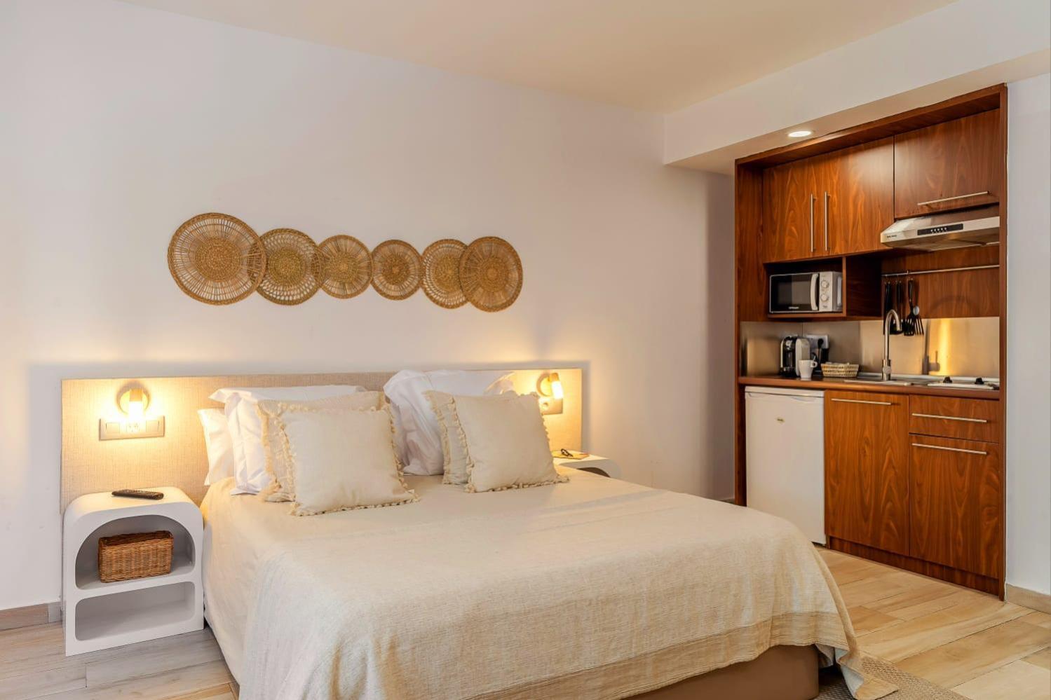 Aparthotel Centric Castelldefels Exterior foto