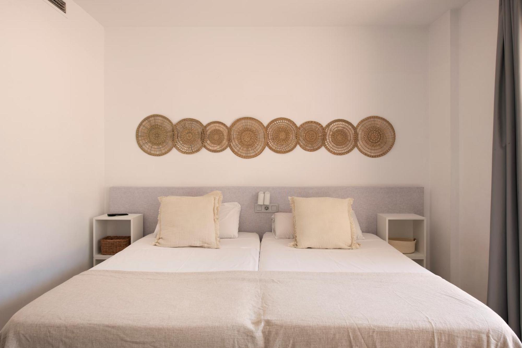 Aparthotel Centric Castelldefels Exterior foto