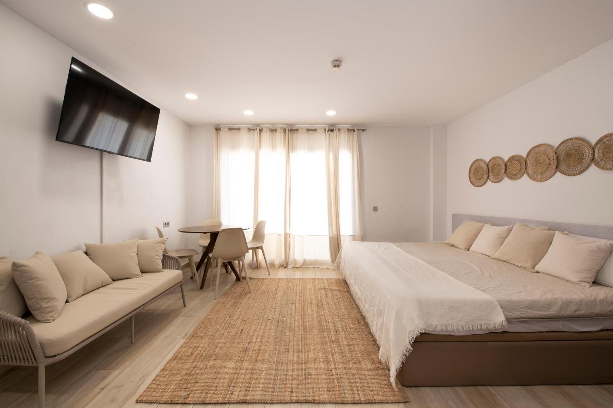Aparthotel Centric Castelldefels Exterior foto