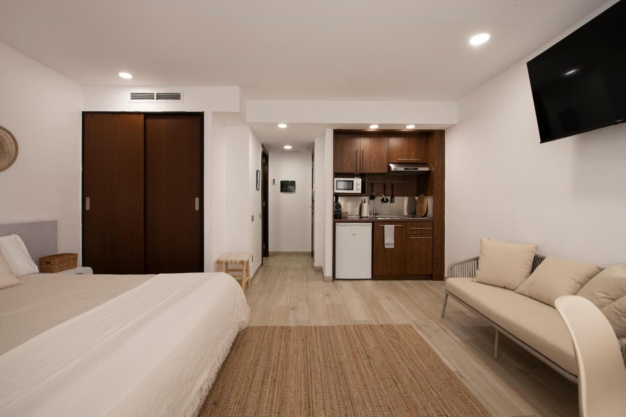 Aparthotel Centric Castelldefels Exterior foto