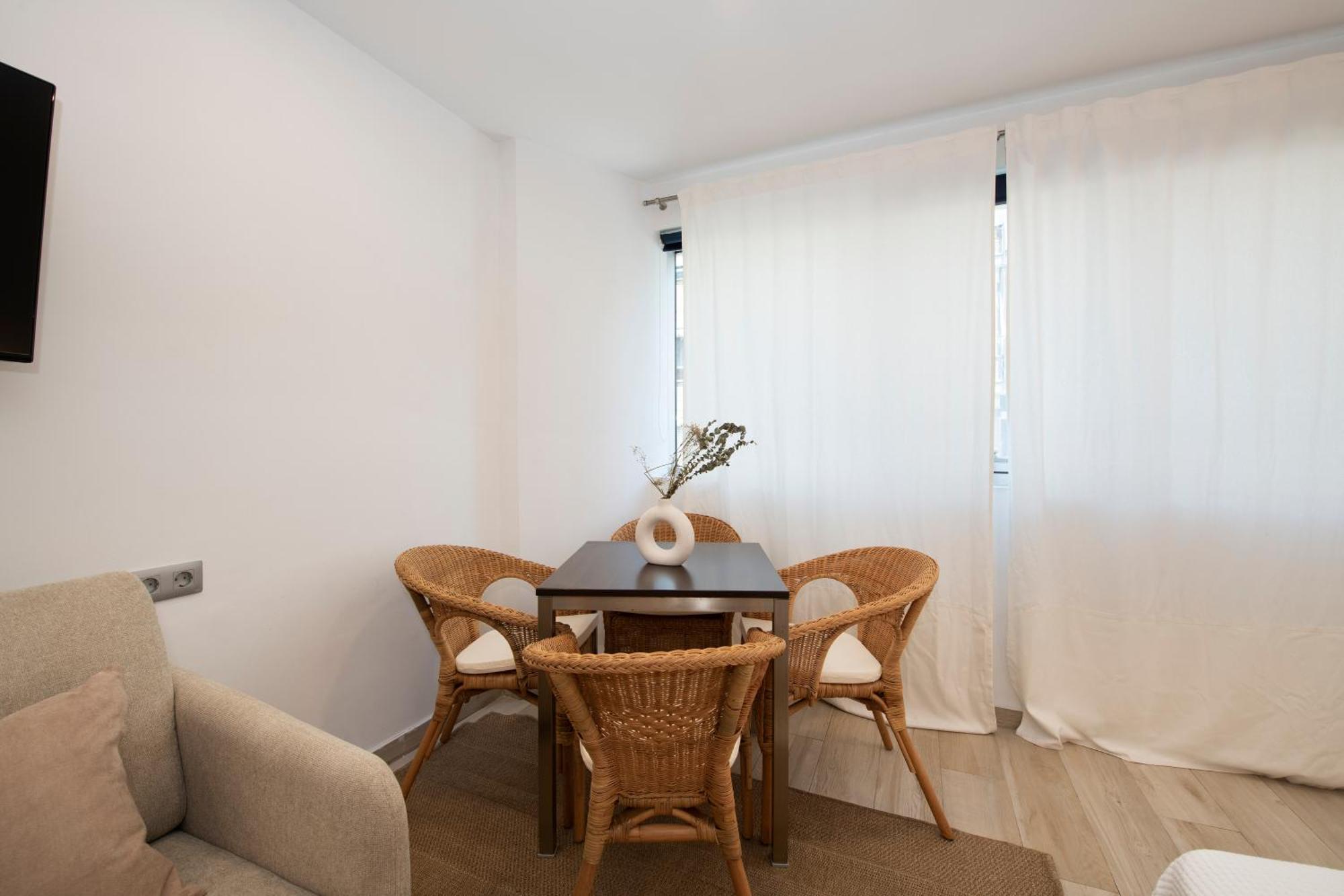 Aparthotel Centric Castelldefels Exterior foto